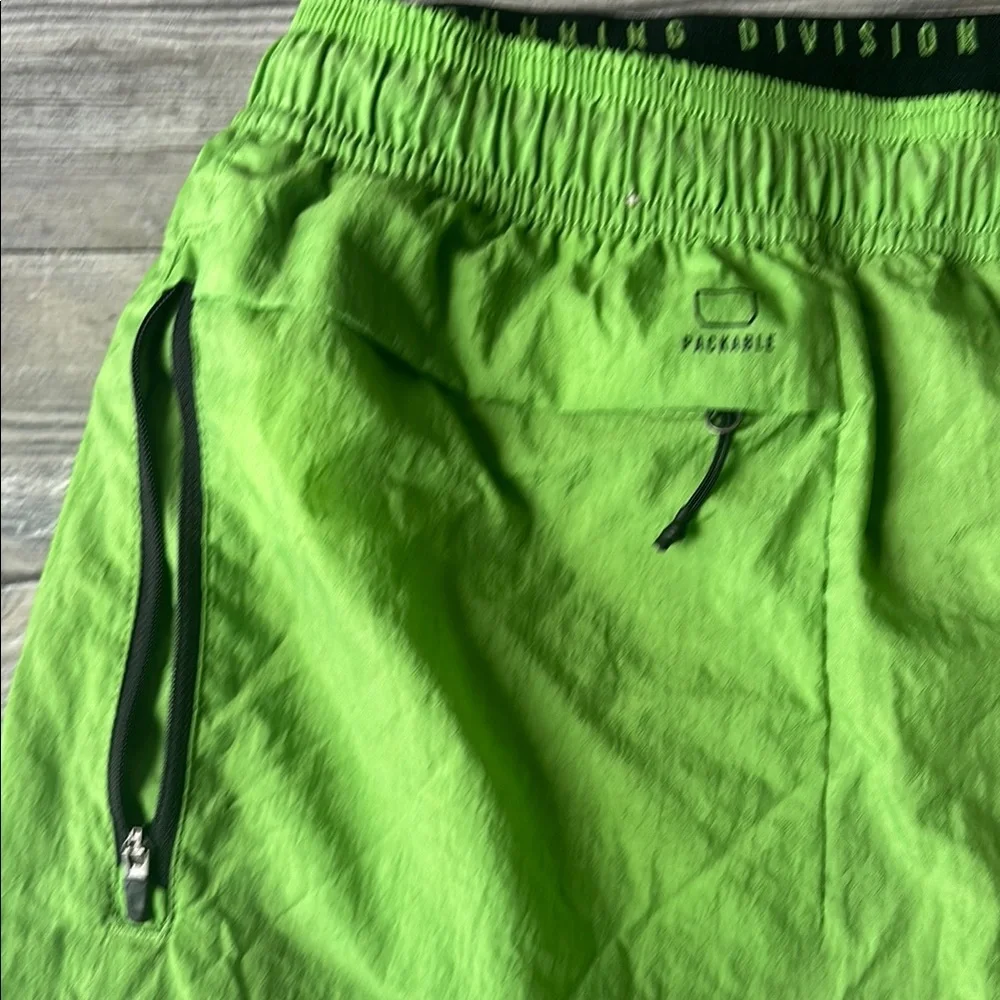 Nike Green and Black Athletic Shorts - Picture 8 of 8